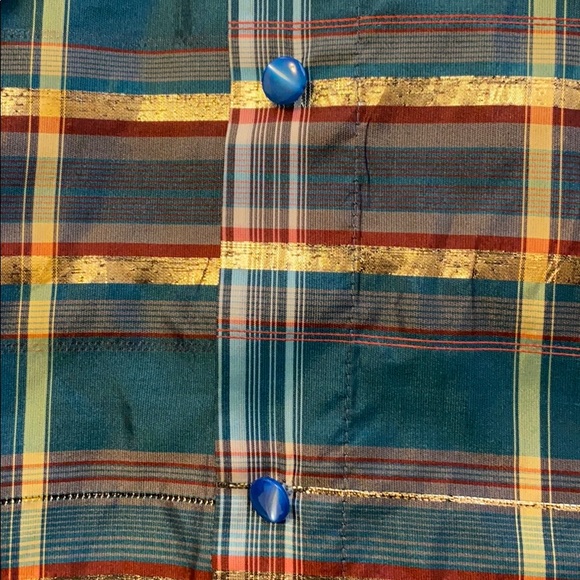 Button up blouse - Picture 3 of 3